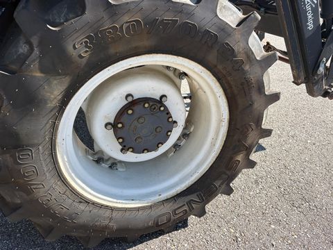 New Holland TL80 (4WD)