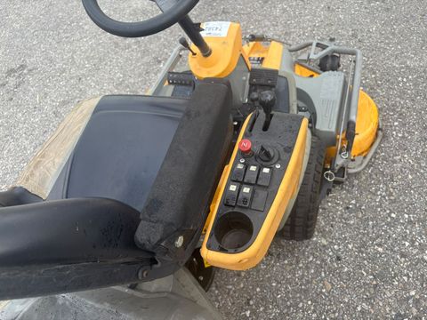 Stiga PARK PRO 25 WD mit 125cm Mähdeck