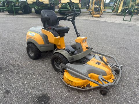 Stiga PARK PRO 25 WD mit 125cm Mähdeck