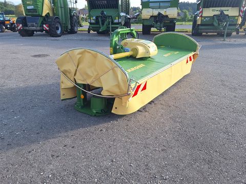 Krone EasyCut F 360 M geschoben