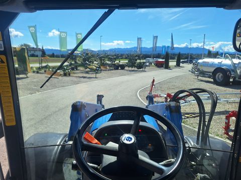 New Holland TS110A
