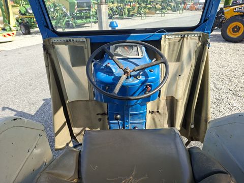 Ford 3000