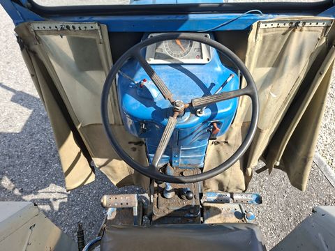 Ford 3000