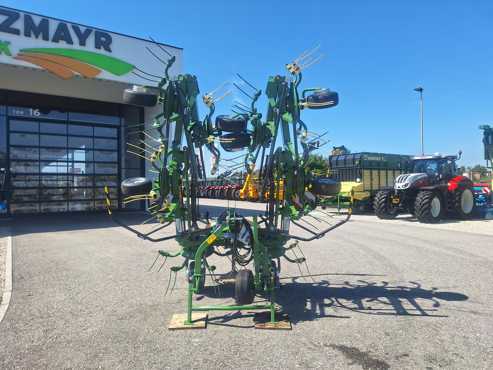 Krone Vendro 900  2