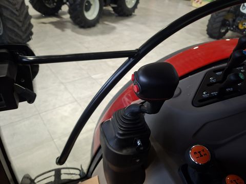 Case IH Farmall 90A