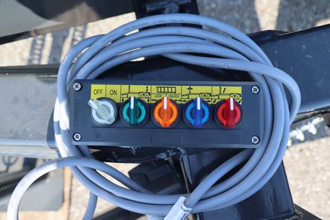 Pronar T185/1 Hakenliftanhänger