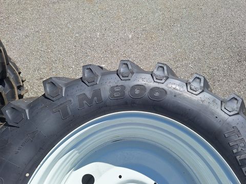 Trelleborg 650/65R38+540/65R28 Kompletträder