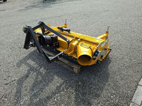Müthing MU Collect 1600 + Kubota GDC800