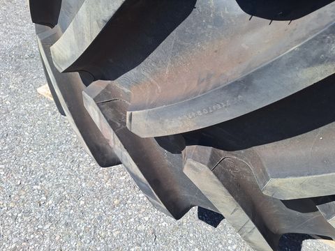 Michelin 710/70R42+600/70R30 