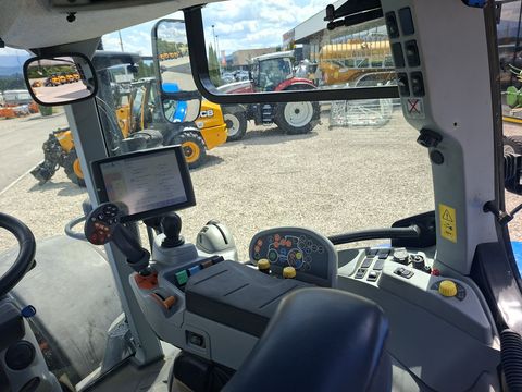 New Holland T7.220 Auto Command