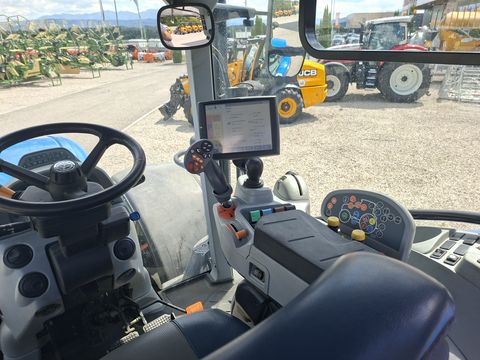 New Holland T7.220 Auto Command