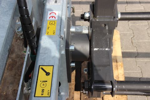 Fliegl Rundballenabwickler