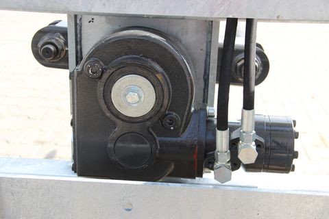 Fliegl Rundballenabwickler