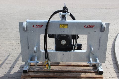 Fliegl Rundballenabwickler