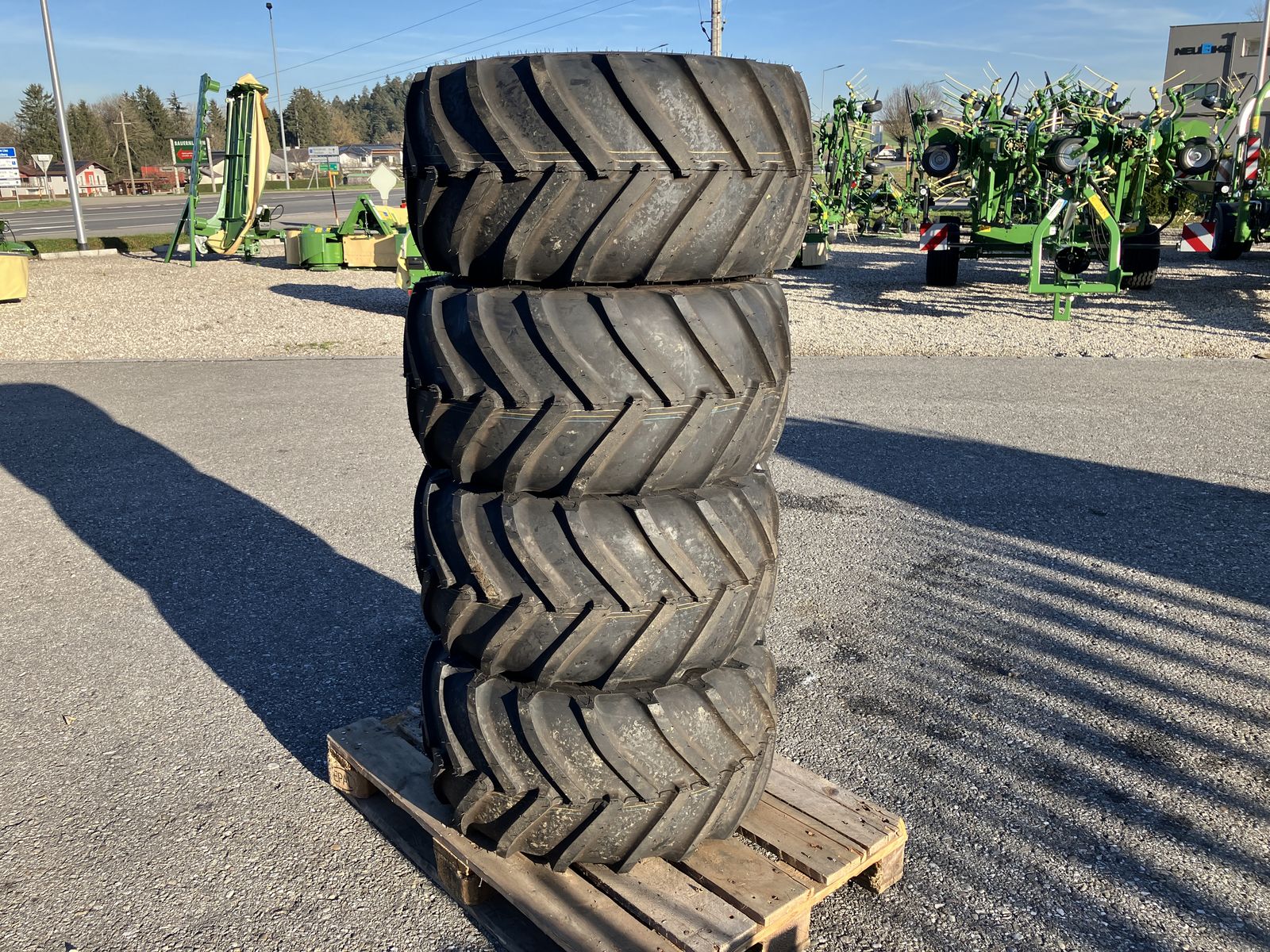 BKT 31x15.50-15 AS 3