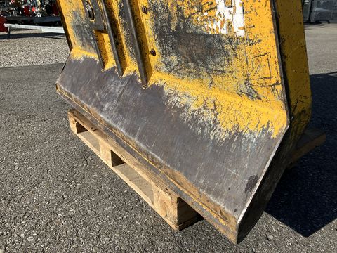 Uniforest 80 EH mit Funkfernsteuerung