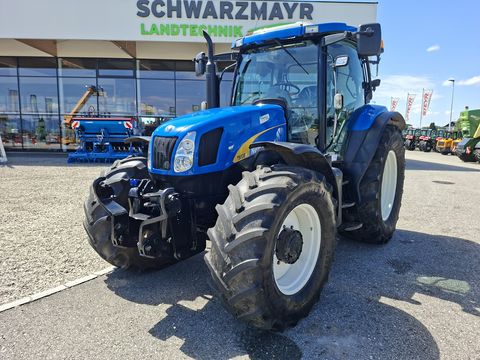 New Holland TS135A