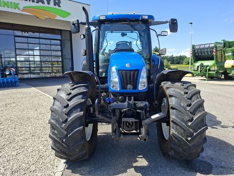 New Holland TS135A