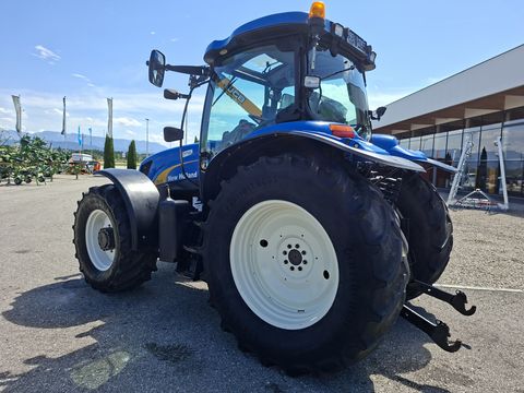 New Holland TS135A