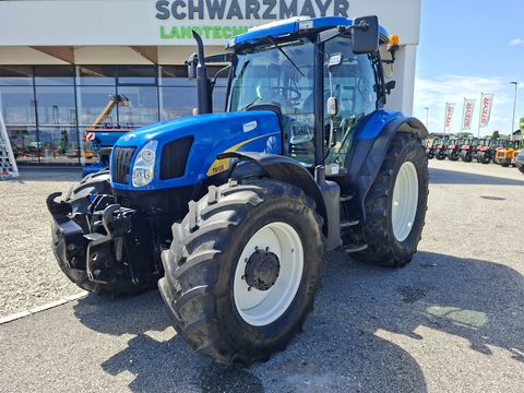 New Holland TS135A