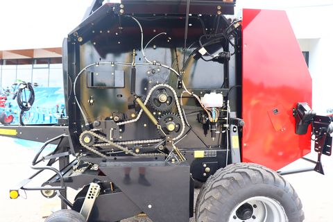 Case IH RB 344 RC Rundballenpresse