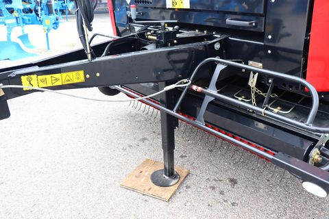 Case IH RB 344 RC Rundballenpresse