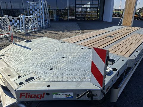 Fliegl  3-Achs Tieflader 