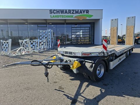 Fliegl  3-Achs Tieflader 