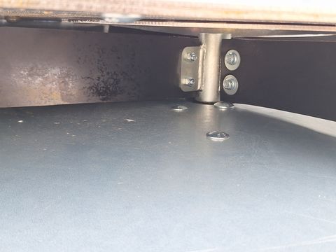 Westermann CM2 mit Spaltenschieber + Einstreugerät