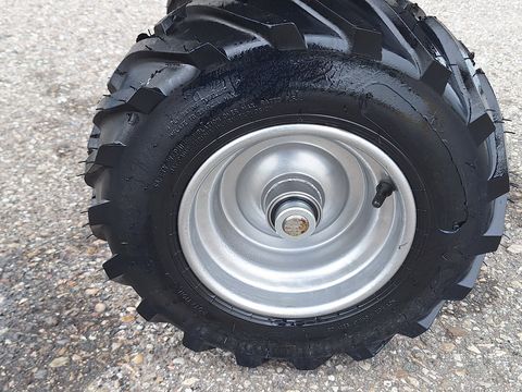 Westermann CM2 mit Spaltenschieber + Einstreugerät