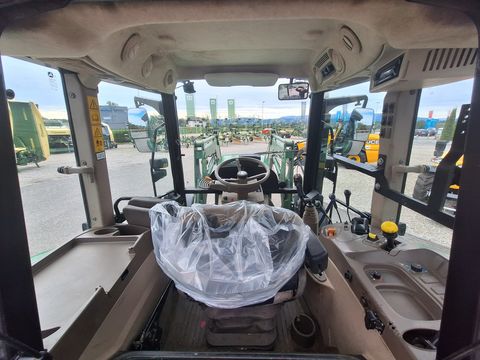 John Deere 6090MC