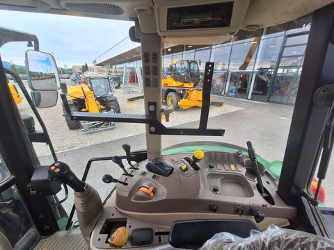 John Deere 6090MC