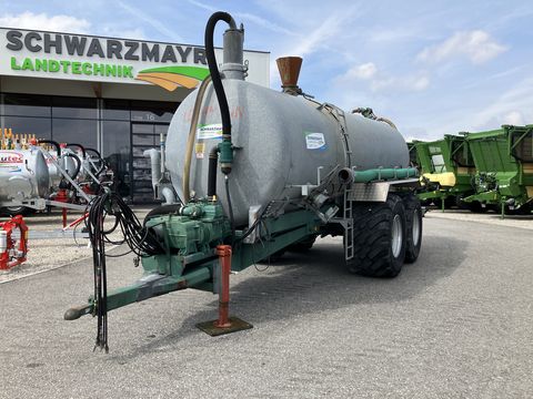 Lochmann RC 160 T mit Güllewerfer