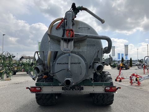 Lochmann RC 160 T mit Güllewerfer