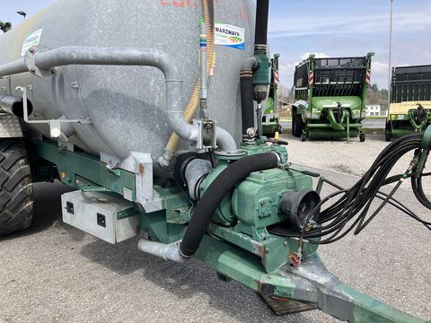 Lochmann RC 160 T mit Güllewerfer