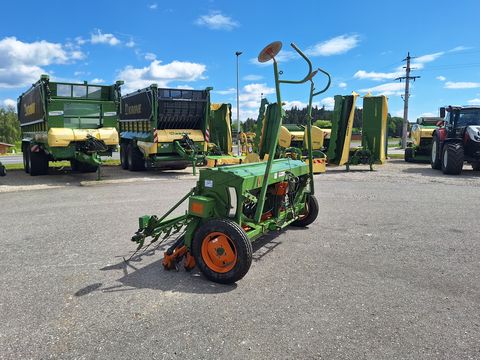 Amazone D8-30