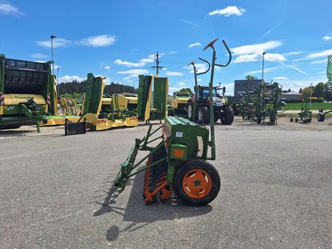 Amazone D8-30