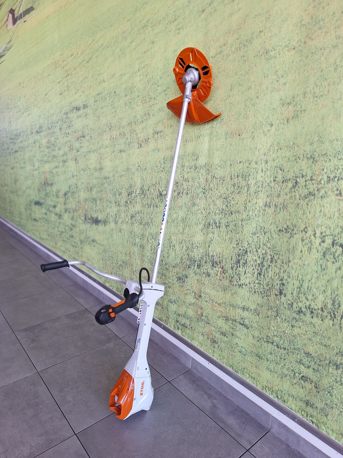 Stihl FSA 200 2
