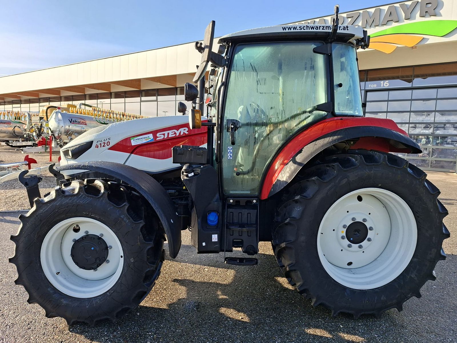 Steyr 4120 PLUS 2
