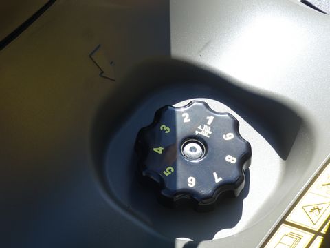 Stiga ESTATE 9102 WX 