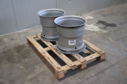Sonstige 2 Felgen - prompt verfügbar