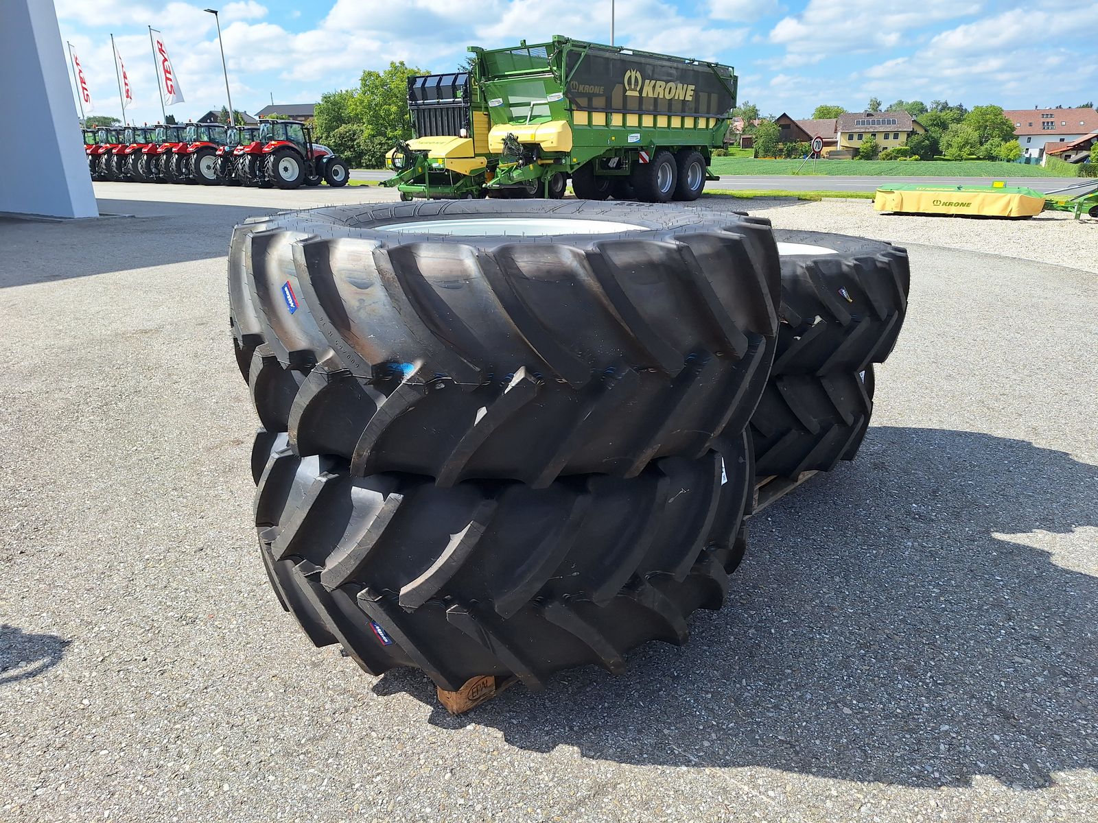 Mitas 600/65R34+480/65R24 2