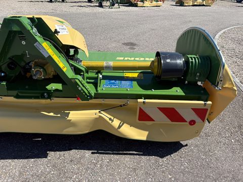 Krone EasyCut F 320 G4 WD geschoben