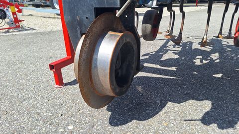 Hatzenbichler Hackgerät 8r. 75cm Kameragest.