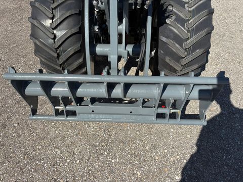 Giant G2700 HD+