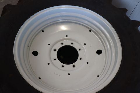 Alliance 540/65R34+440/65R24 
