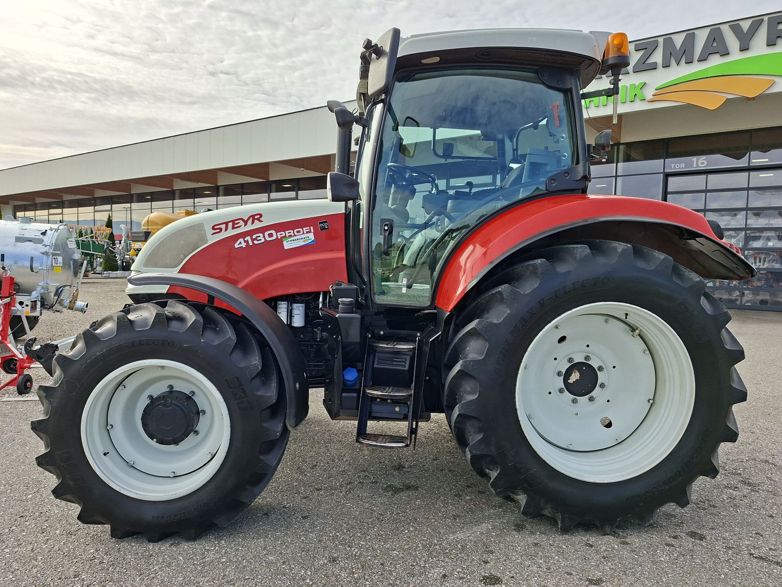 Steyr Profi 4130 Komfort 2