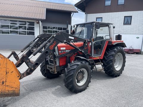 Massey Ferguson 377