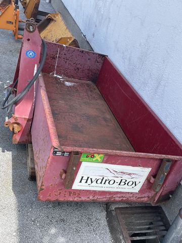 Massey Ferguson 377