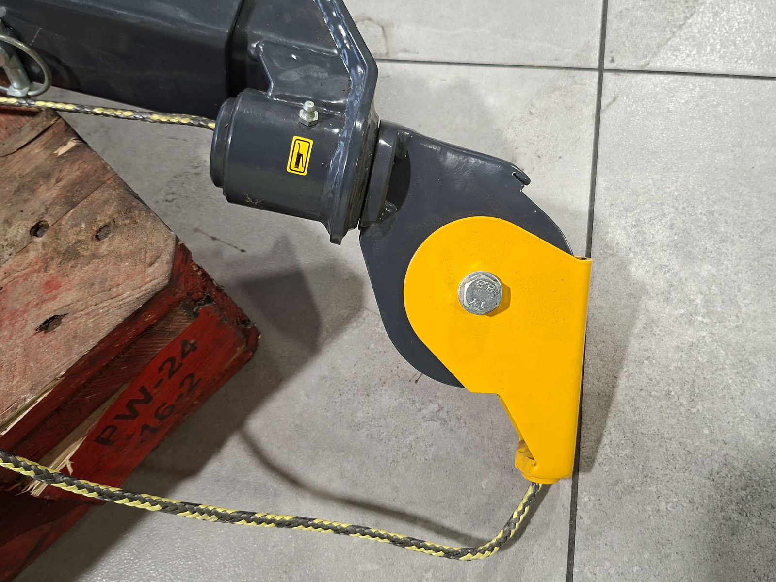 Uniforest 6HW Pro Hilfsseilwinde  3